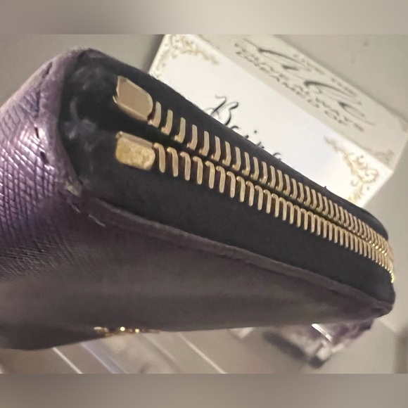 EUC Prada Saffiano Leather Wallet - Purple - Picture 5 of 11